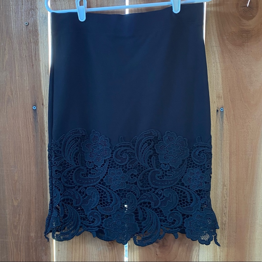 Haute Monde black lace pencil skirt crochet hem